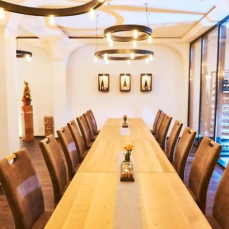 Hermannshoehle * Niederhausen